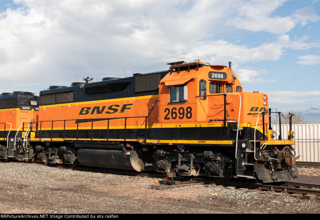 BNSF 2698